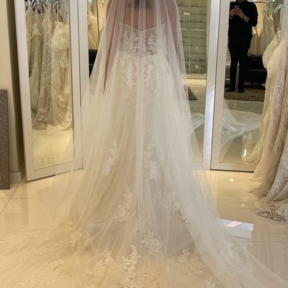 Morilee Madeline Gardner Wedding Dress - Picture 6 of 8